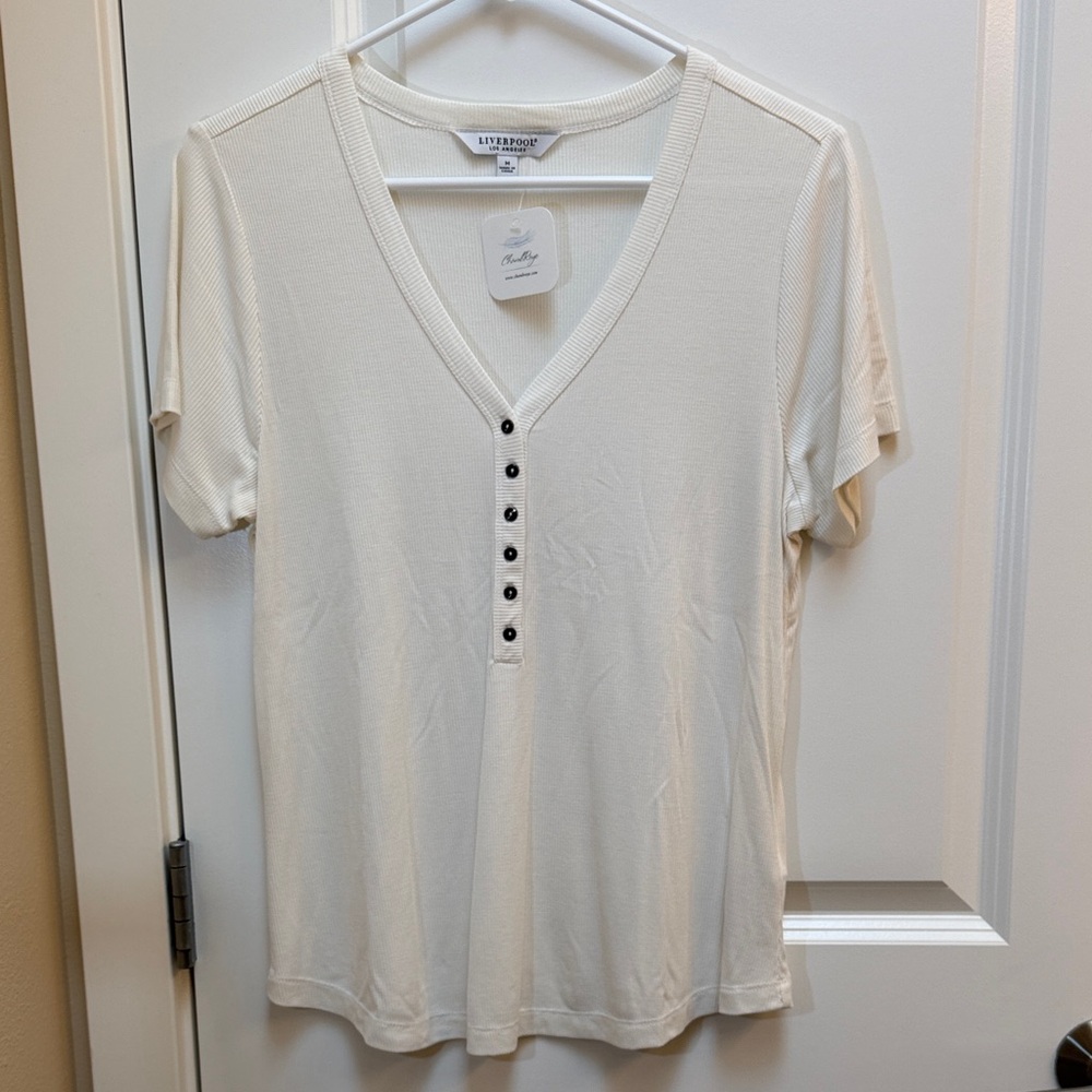 Liverpool Off-White V-Neck Top Size Medium